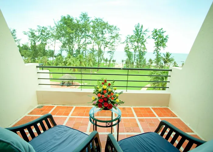 Ocean Dunes 4*
