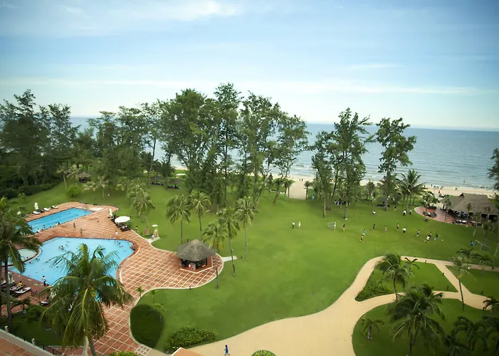 Ocean Dunes 4*